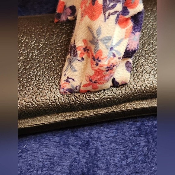 Sanuk‎ Floral Cloth Strap Women's Sz.8 Sandals - Picture 7 of 10